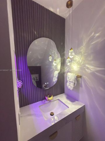 3672 NE 167th St 31, North Miami Beach, FL 33160