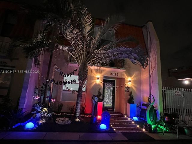3672 NE 167th St 31, North Miami Beach, FL 33160