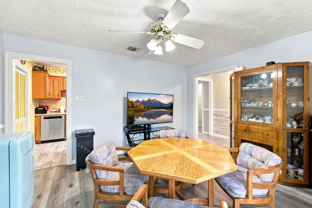 8407 Bandridge Road, La Porte, TX 77571