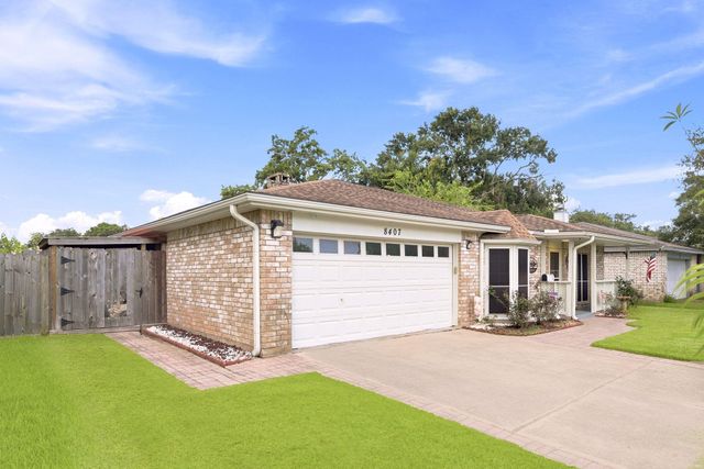 8407 Bandridge Road, La Porte, TX 77571