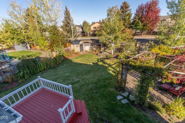 61364 Elkhorn Street, Bend, OR 97702