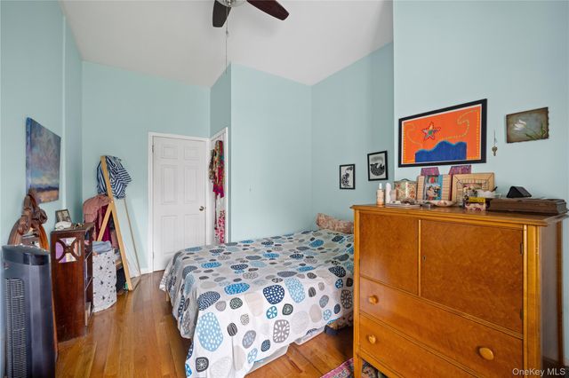 46-15 30th Road, Astoria, NY 11103