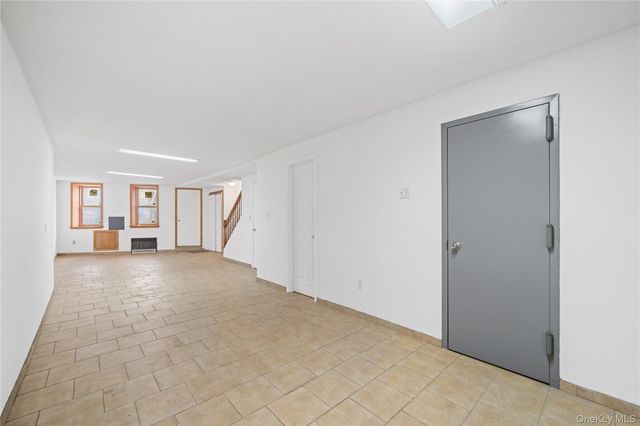 46-15 30th Road, Astoria, NY 11103