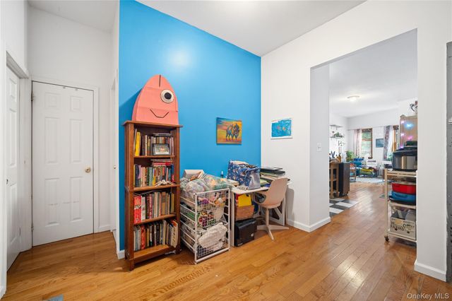 46-15 30th Road, Astoria, NY 11103