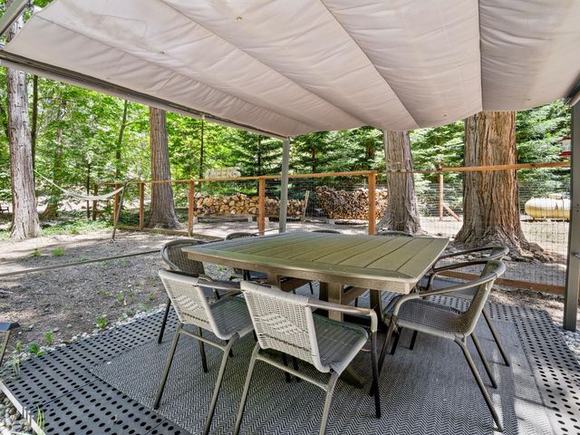 5011 Clear Creek Rd, Placerville, CA 95667