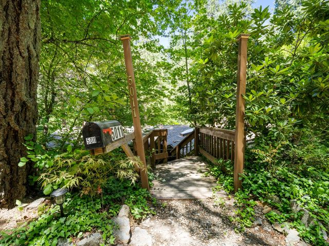 5011 Clear Creek Rd, Placerville, CA 95667