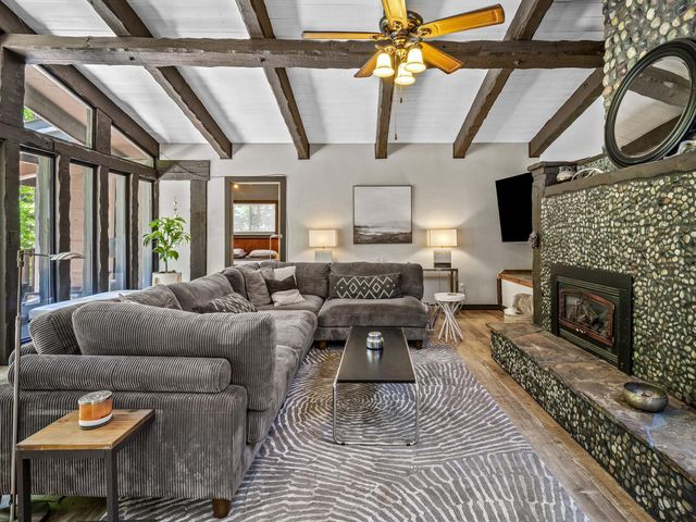 5011 Clear Creek Rd, Placerville, CA 95667