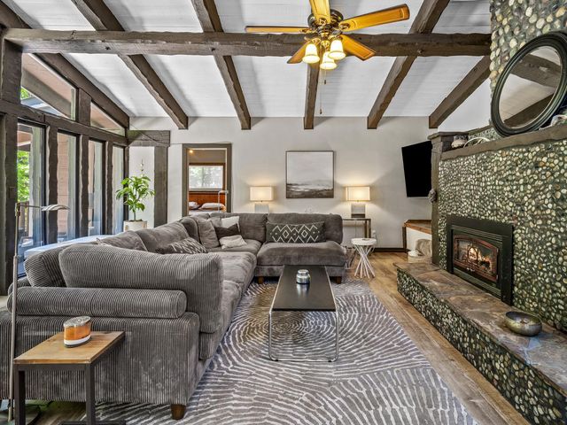 5011 Clear Creek Rd, Placerville, CA 95667