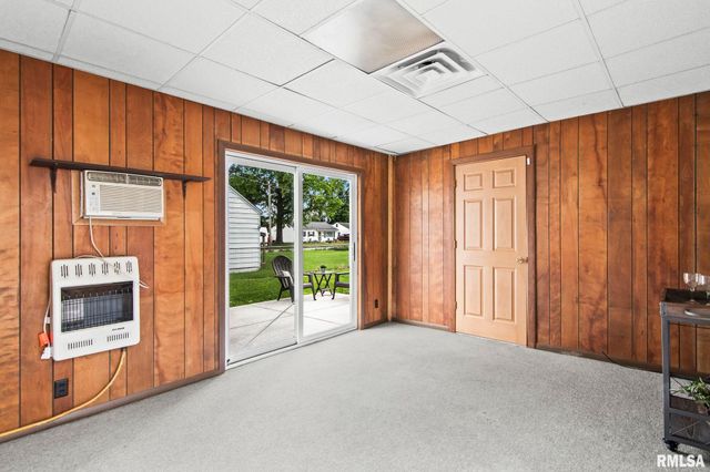 1605 N 21ST Street, Springfield, IL 62702