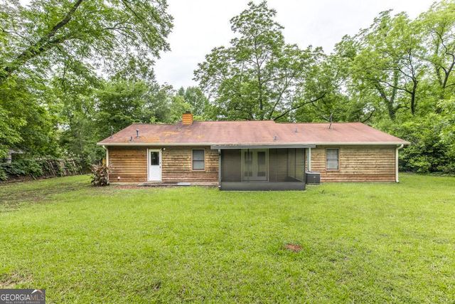 1602 Knoxville Street, Fort Valley, GA 31030
