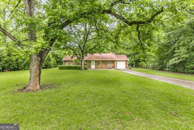 1602 Knoxville Street, Fort Valley, GA 31030
