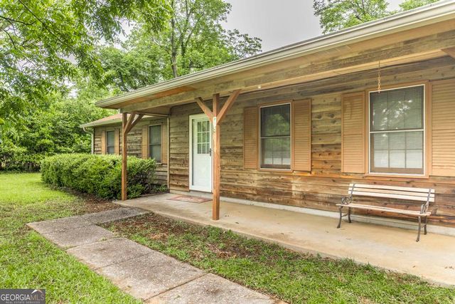 1602 Knoxville Street, Fort Valley, GA 31030