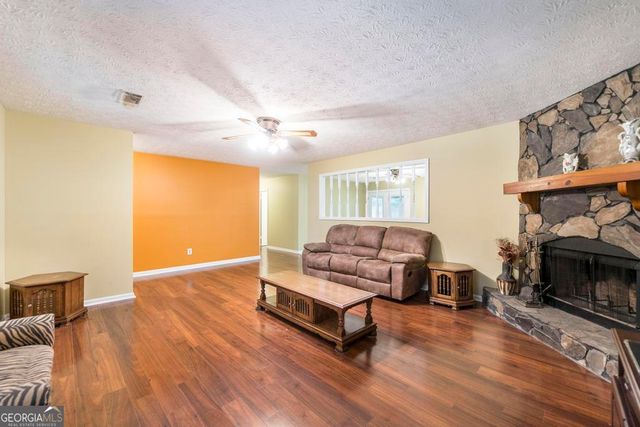1602 Knoxville Street, Fort Valley, GA 31030