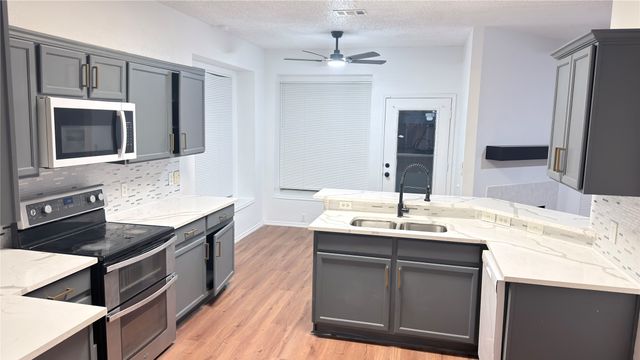 2917 Gentilly Lane, Fort Worth, TX 76123