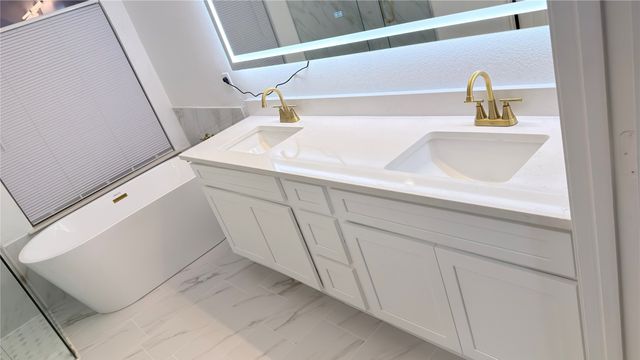 2917 Gentilly Lane, Fort Worth, TX 76123