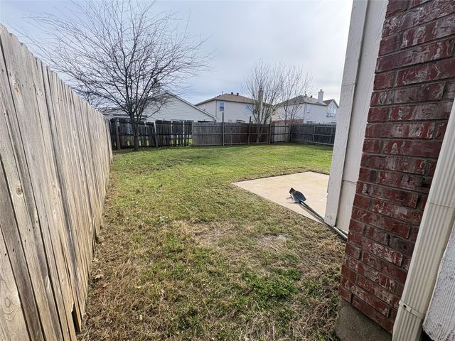 2917 Gentilly Lane, Fort Worth, TX 76123