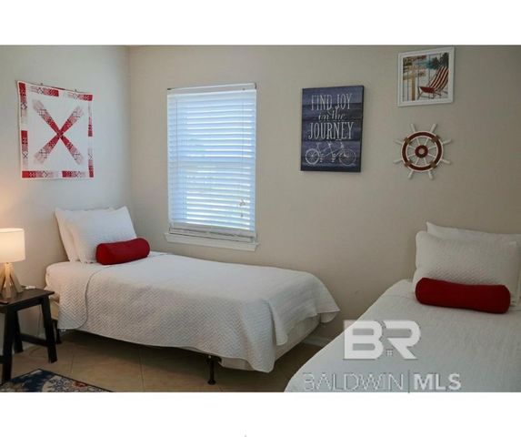 2423 Choctaw Road, Gulf Shores, AL 36542