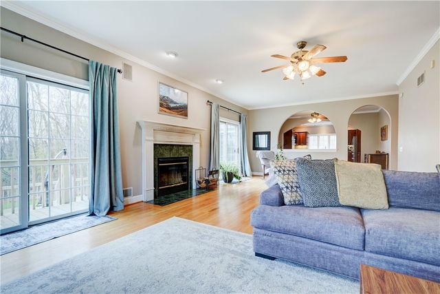 12 Shone Circle, Mendon, NY 14506