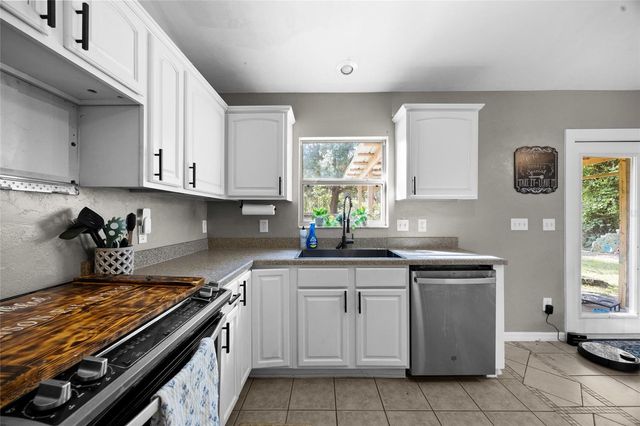 470 MARGARET STREET, Bronson, FL 32621