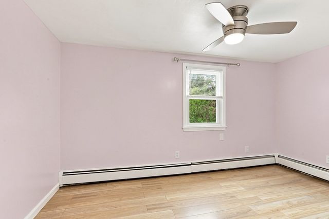 186 Andover St, North Andover, MA 01845