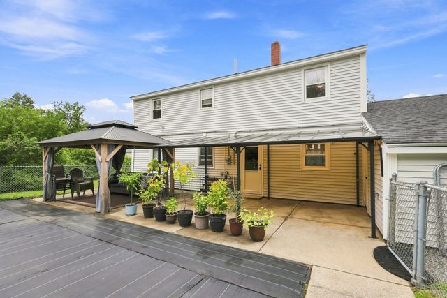 186 Andover St, North Andover, MA 01845