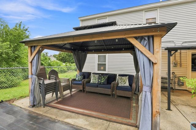 186 Andover St, North Andover, MA 01845