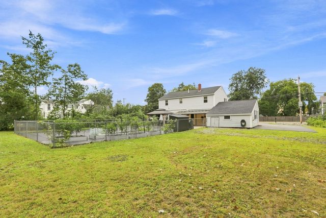 186 Andover St, North Andover, MA 01845