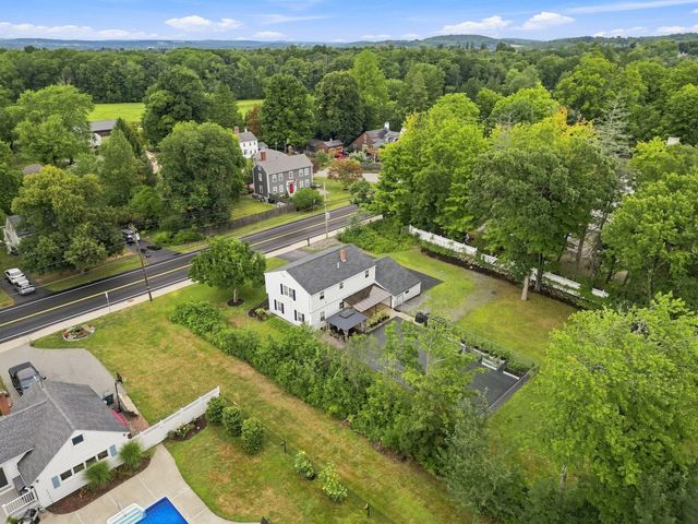 186 Andover St, North Andover, MA 01845