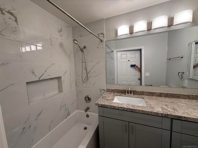 10258 Black Mountain Road 146, San Diego, CA 92126