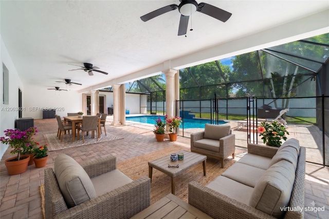 1520 SW 68th Avenue, Plantation, FL 33317