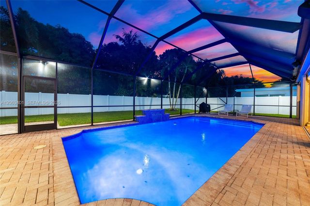 1520 SW 68th Avenue, Plantation, FL 33317