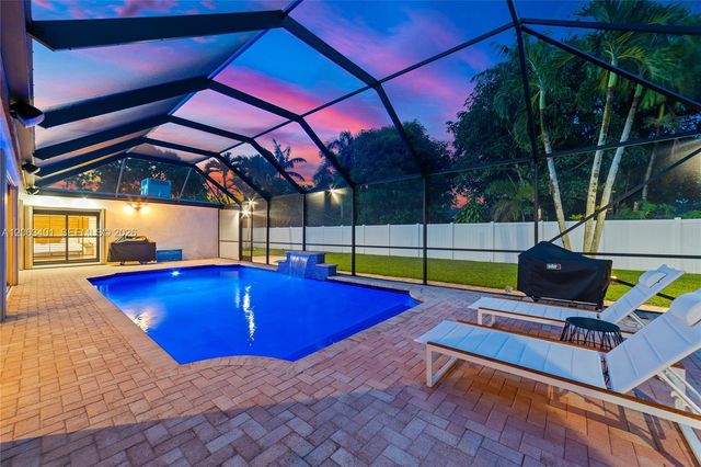 1520 SW 68th Avenue, Plantation, FL 33317