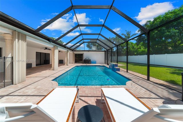 1520 SW 68th Avenue, Plantation, FL 33317