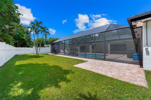 1520 SW 68th Avenue, Plantation, FL 33317