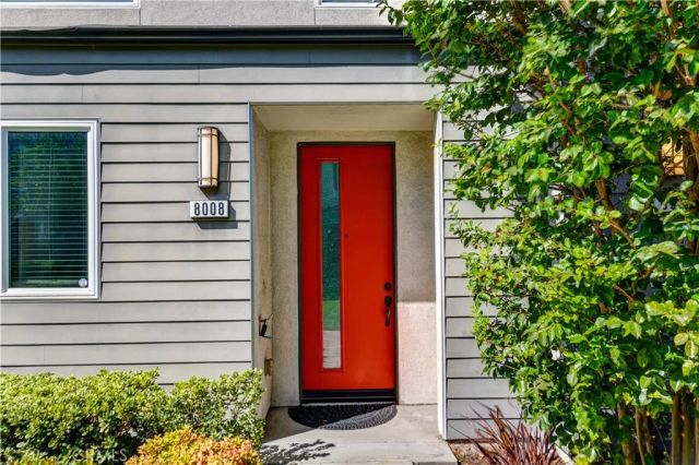 8008 Olive, Downey, CA 90241