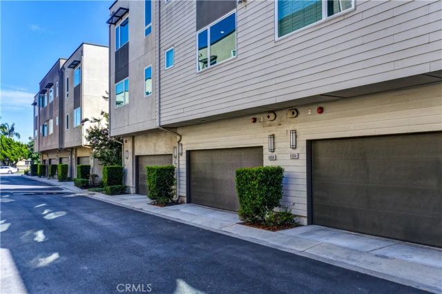 8008 Olive, Downey, CA 90241