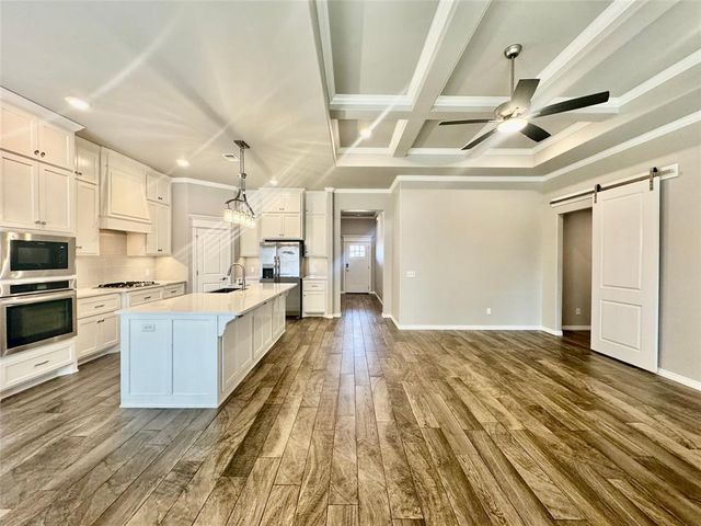 1608 NE 33rd Terrace, Moore, OK 73160