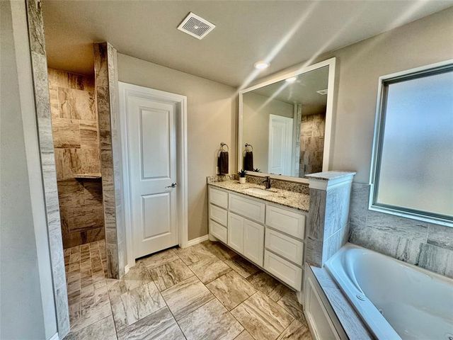 1608 NE 33rd Terrace, Moore, OK 73160