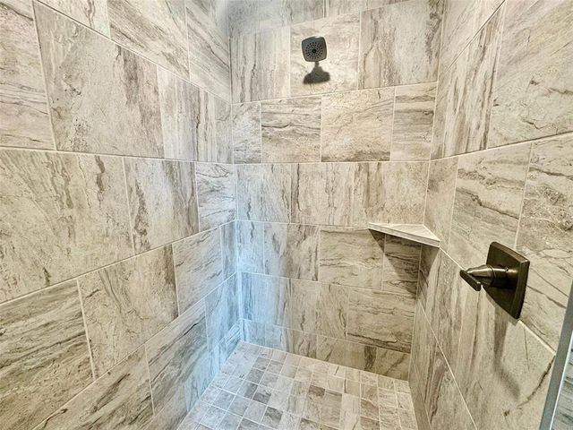 1608 NE 33rd Terrace, Moore, OK 73160