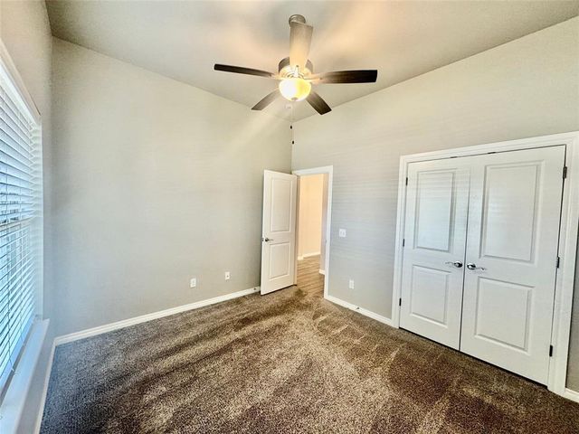 1608 NE 33rd Terrace, Moore, OK 73160