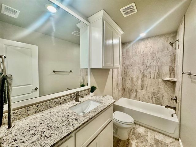 1608 NE 33rd Terrace, Moore, OK 73160