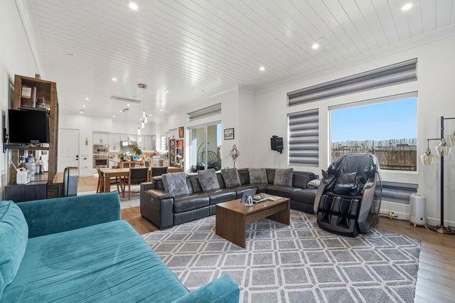 5728 Kemper Place 401, Dublin, CA 94568