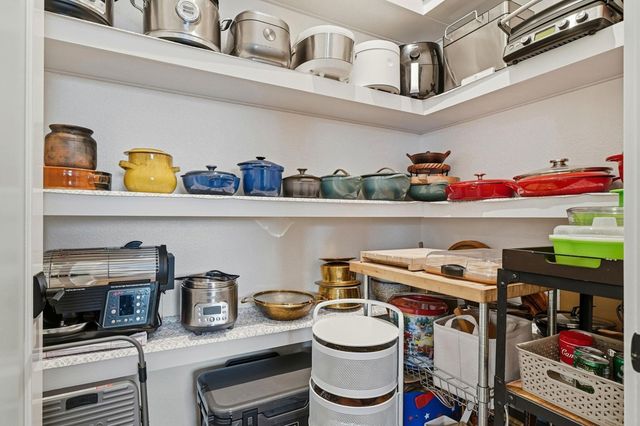 5728 Kemper Place 401, Dublin, CA 94568