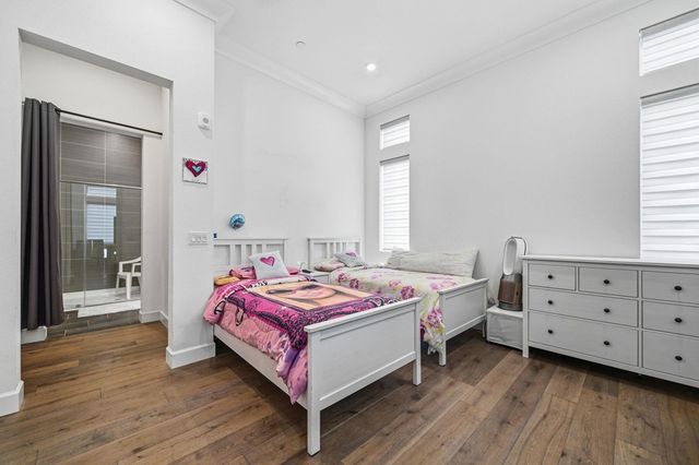 5728 Kemper Place 401, Dublin, CA 94568