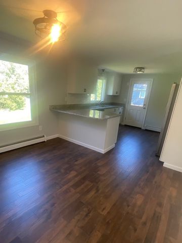 166 Ingraham St, Attleboro, MA 02703