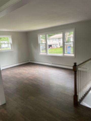 166 Ingraham St, Attleboro, MA 02703