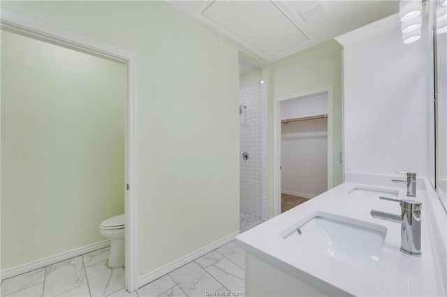 1400 W 18th Street, Bryan, TX 77803