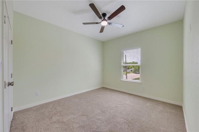 1400 W 18th Street, Bryan, TX 77803