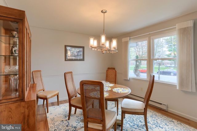 1142 PARK DR, Palmyra, PA 17078