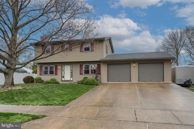 1142 PARK DR, Palmyra, PA 17078